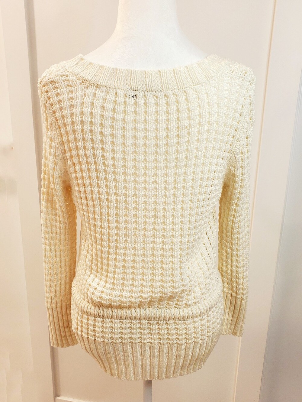 Cream Button-Front Knit Cardigan - Picture 4 of 4